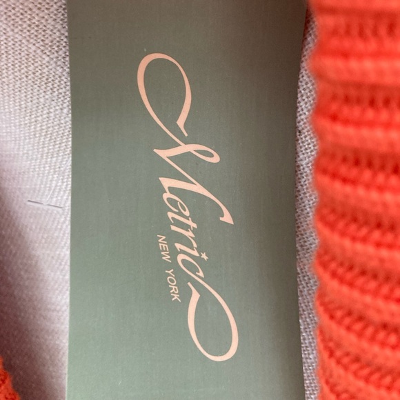 🍁🍁NWT METRIC beautiful sweater/cardigan. Perfect for crisp weather - Picture 6 of 8